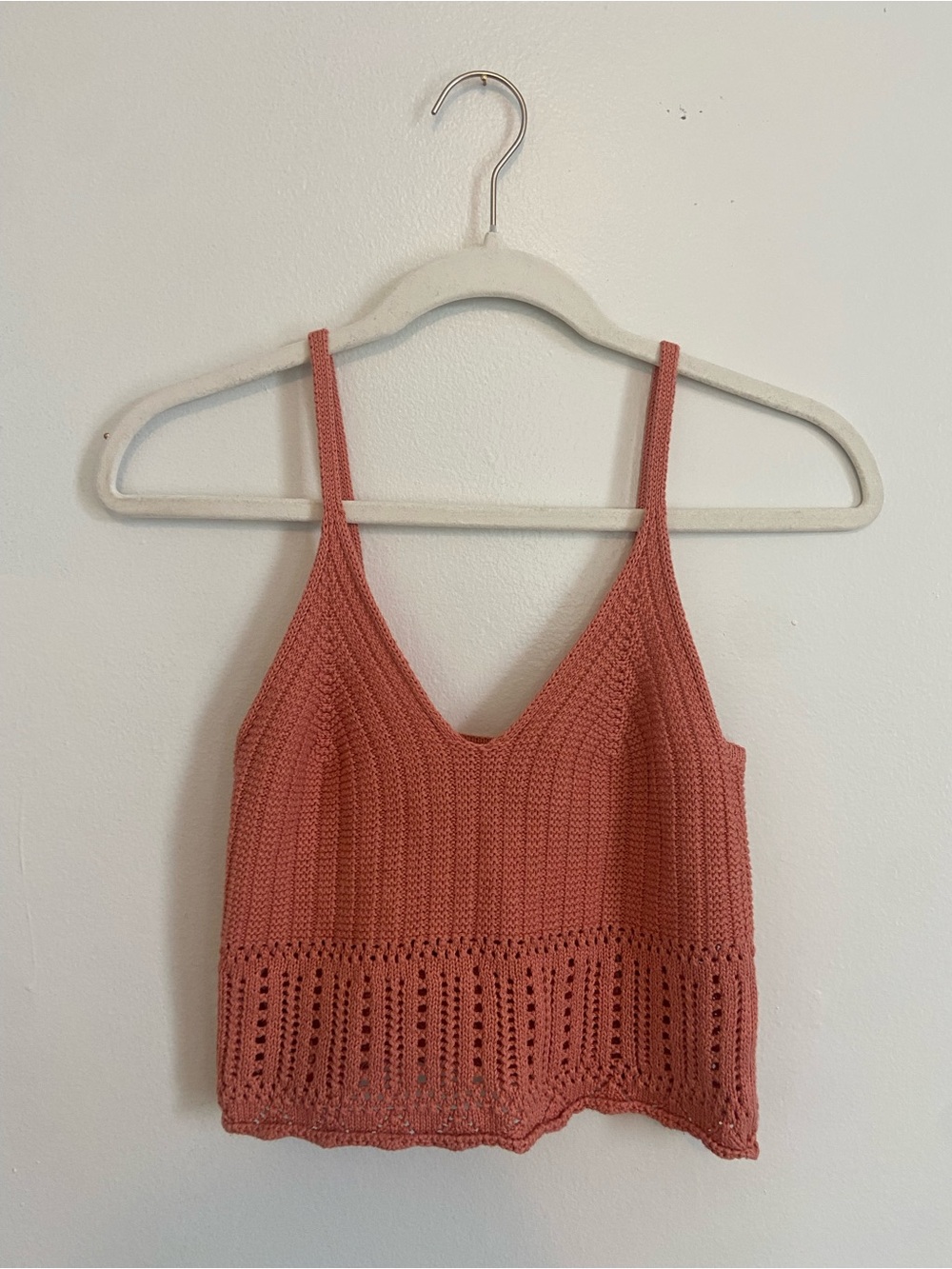 Streetwear Society Coral Pink Crochet Crop Top – Size Small